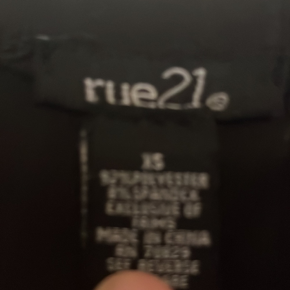 L - Picture 2 of 2